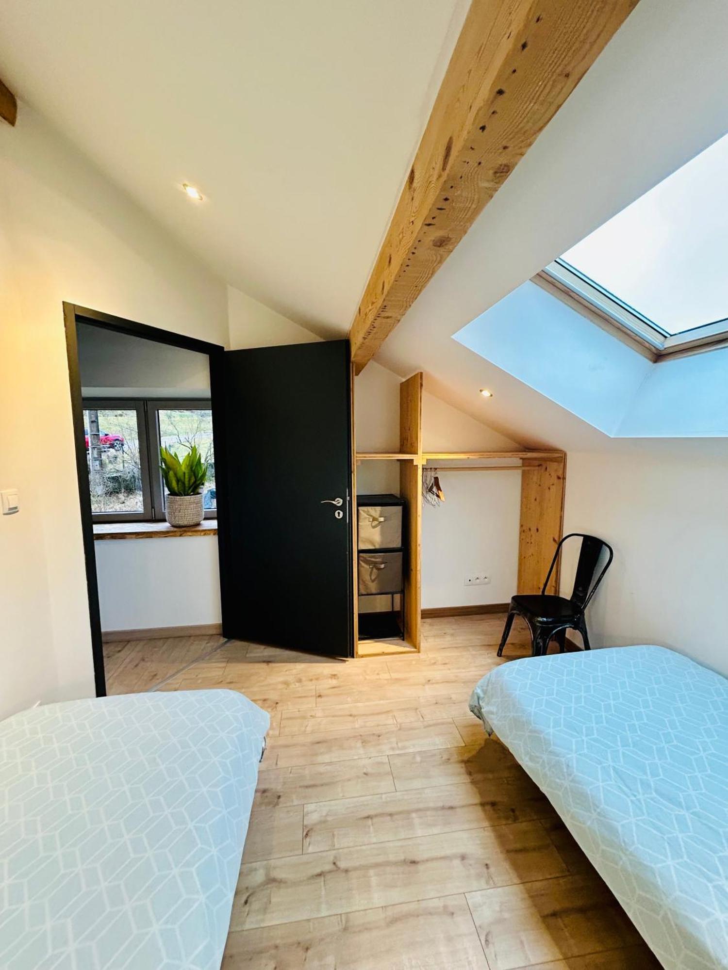 Chez Alixe - Appartement Avec Terrasse Gérardmer Exteriör bild